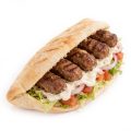 Cevapcici im Taschenbrot.jpg